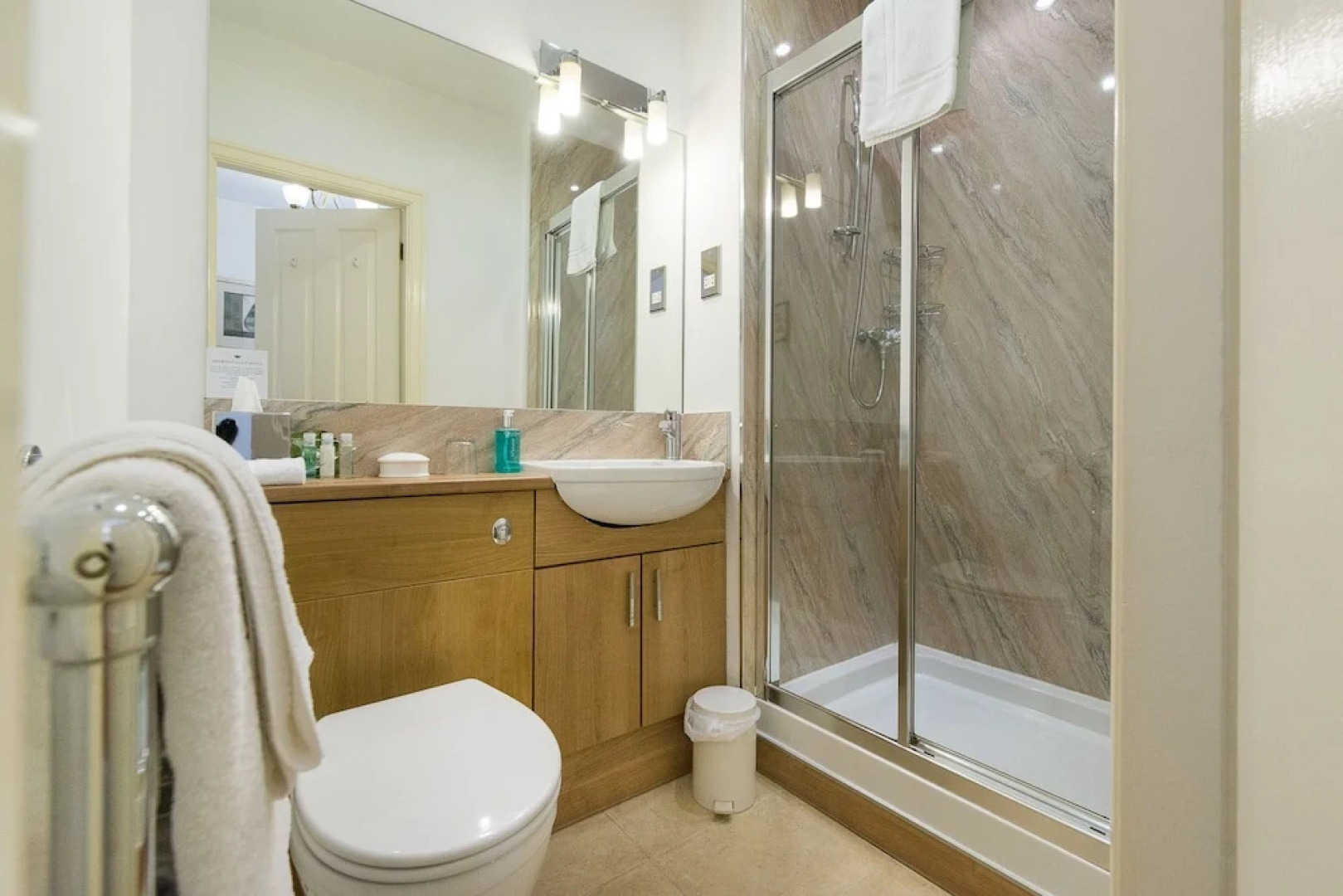 Middle Holly Cottage