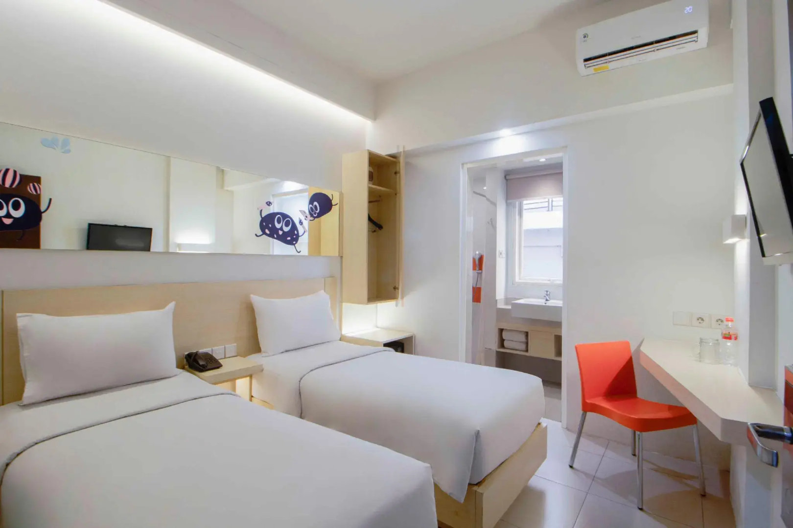 Cleo Hotel Basuki Rahmat Surabaya