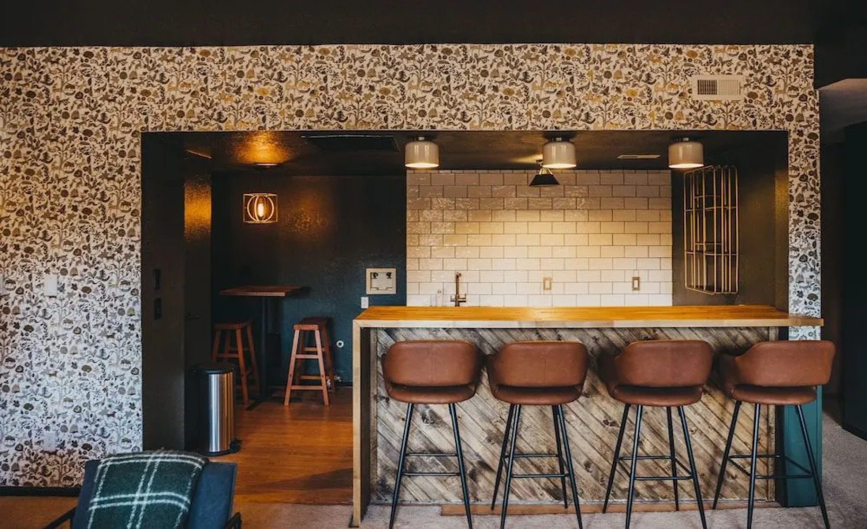 Juniper Lodge & Treehouses