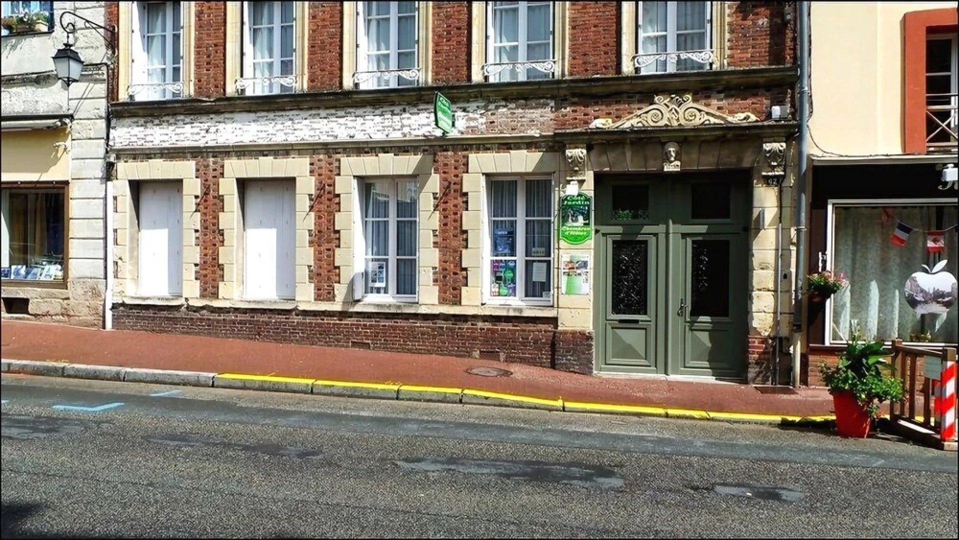 Cote Jardin Chez Lorette