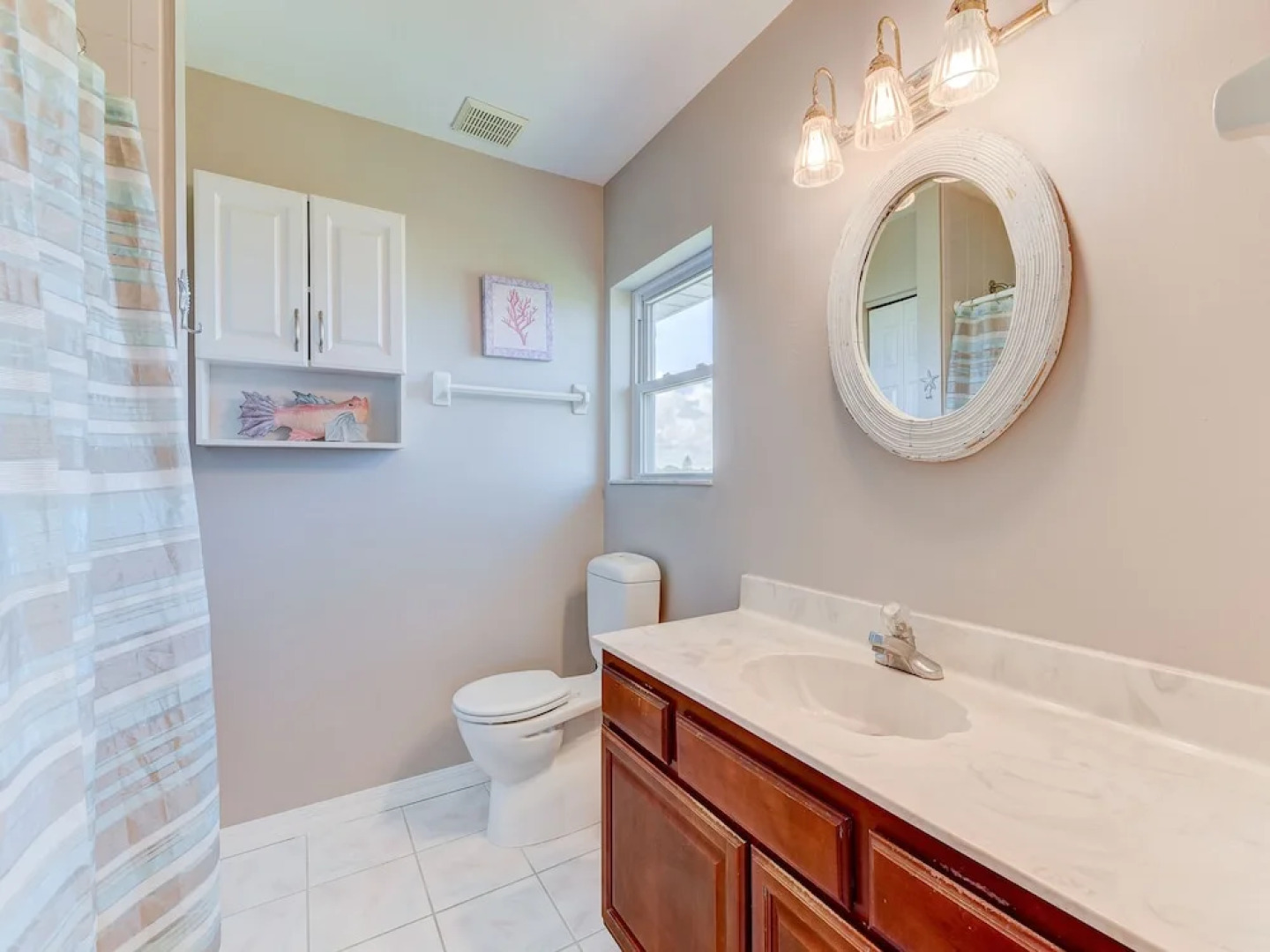 Sea Forever Upper Level by Vtrips