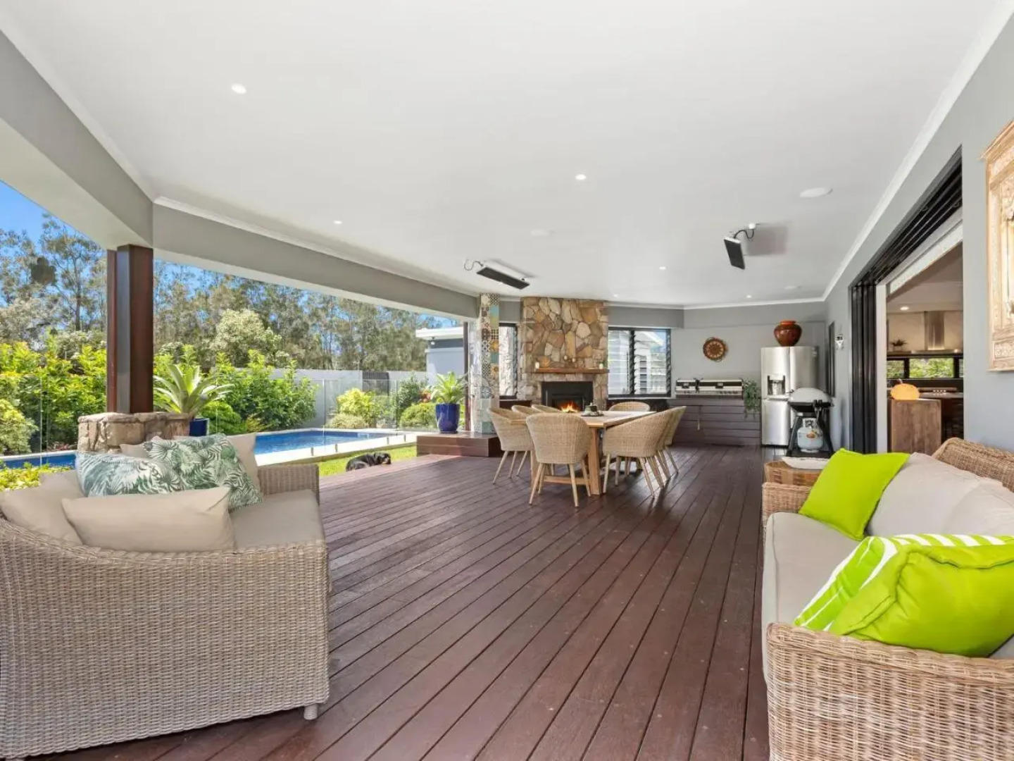 The Doggy Beach House at Pottsville