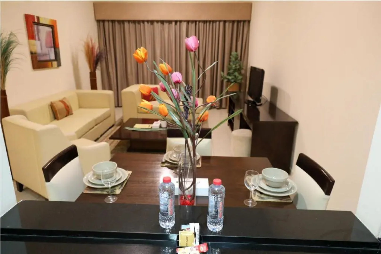 Parkside Suites Hotel Apartment