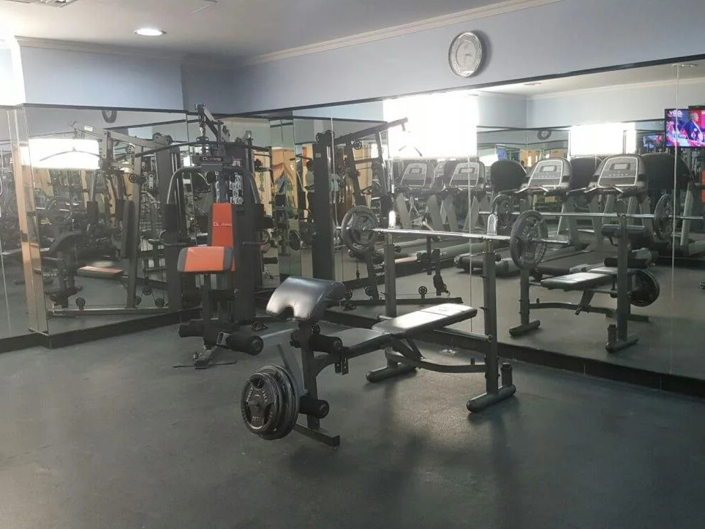 Al Thuriah Hotel Apartment