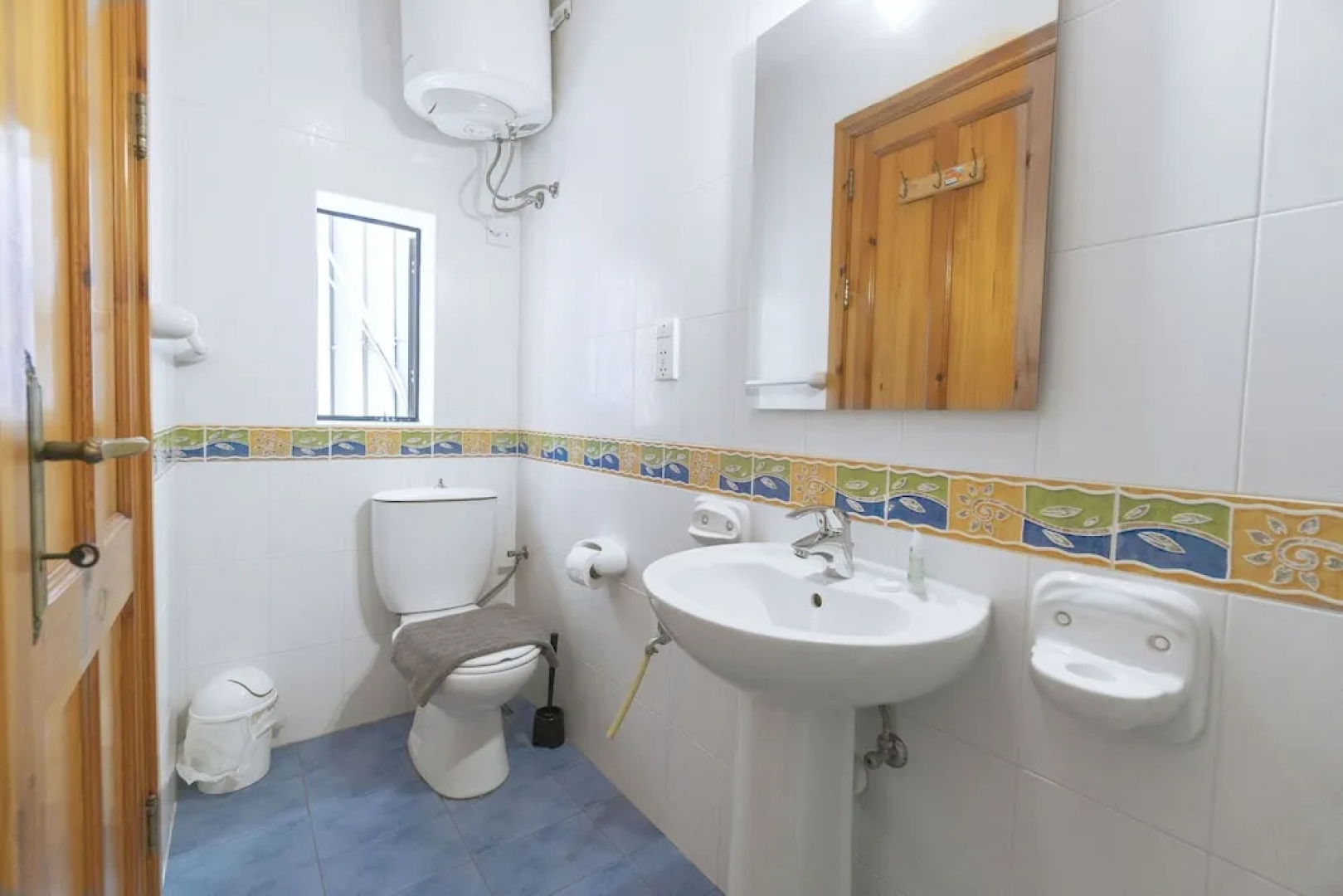 Getawaysmalta - Harbour Lights Seafront Penthouse With Terrace St Paul's Bay