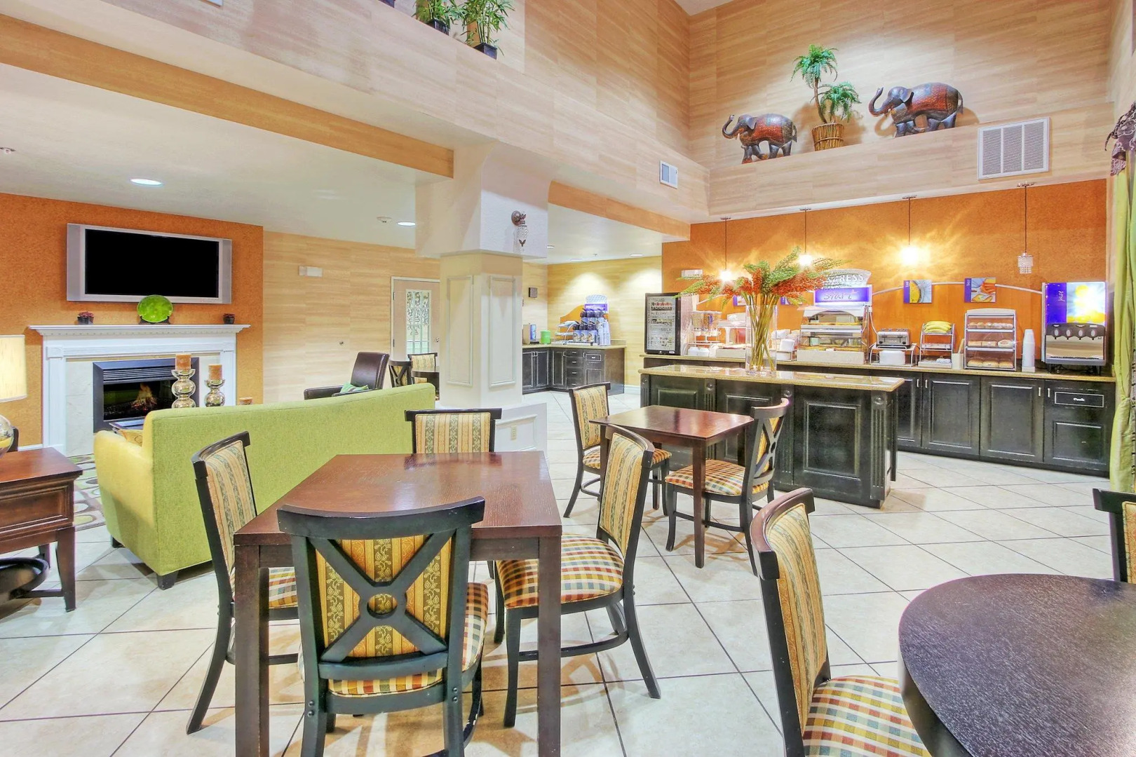 Holiday Inn Express & Suites Tucumcari by IHG