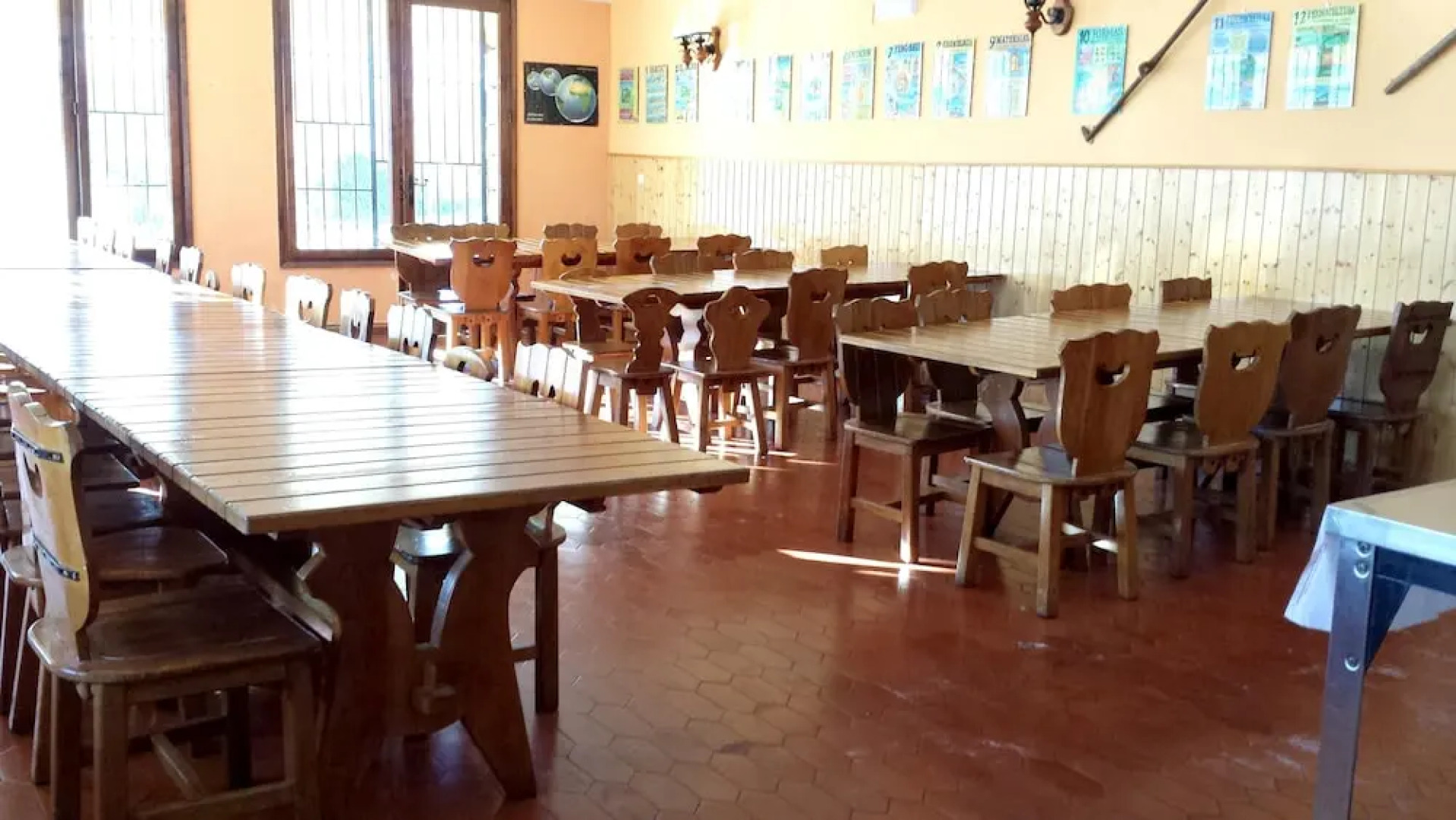 House With 9 Bedrooms in Navaluenga, With Wonderful Lake View and Encl