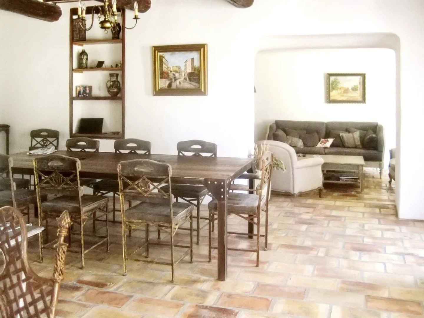 House With 4 Bedrooms in Mollégès, With Wonderful Mountain View, Priva