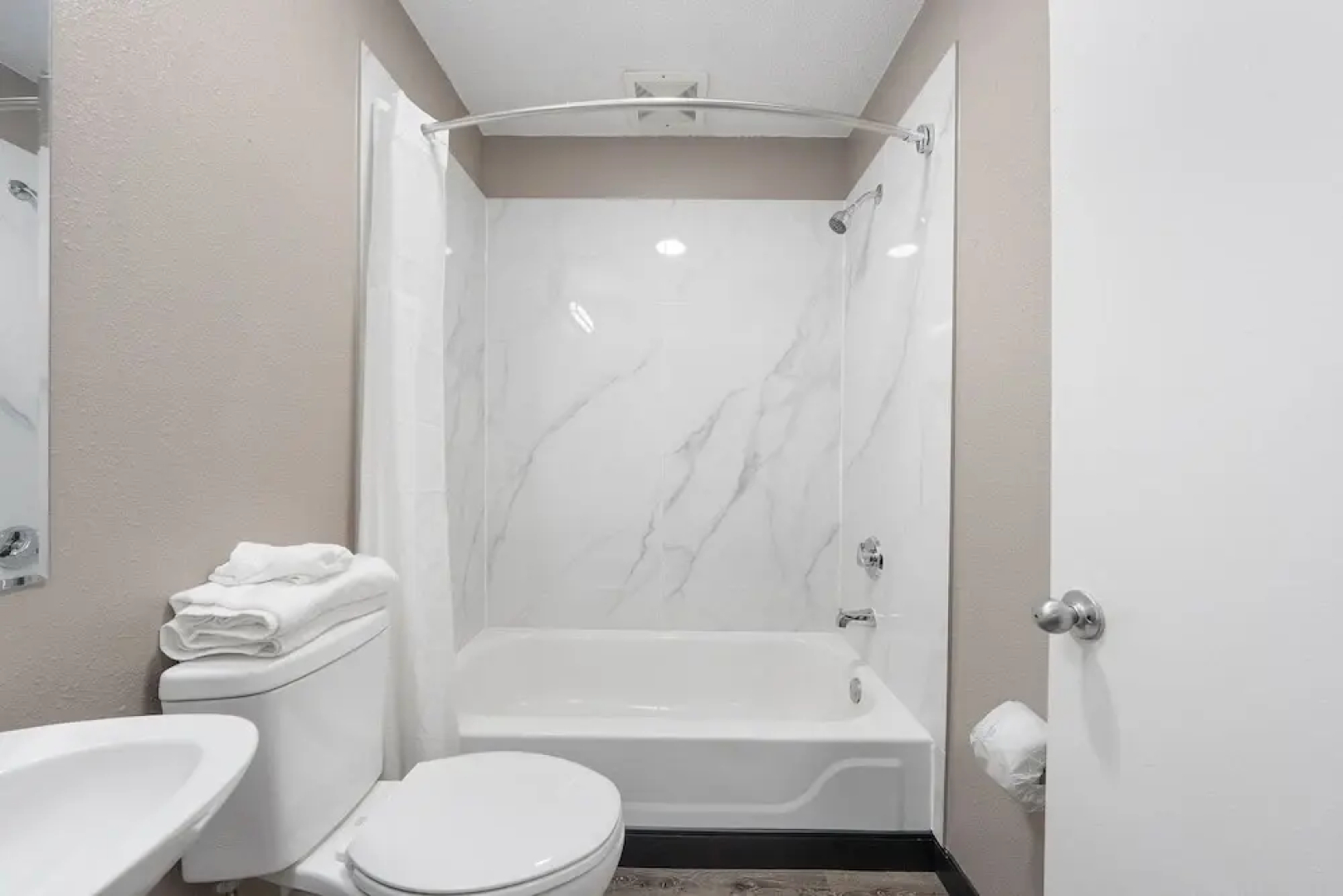 Southern Suites Pensacola Davis