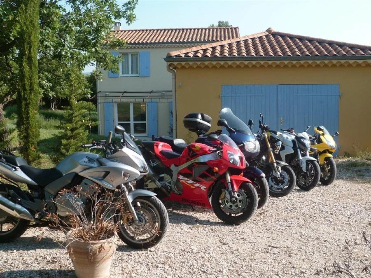 Les Chênes de lEscoutay