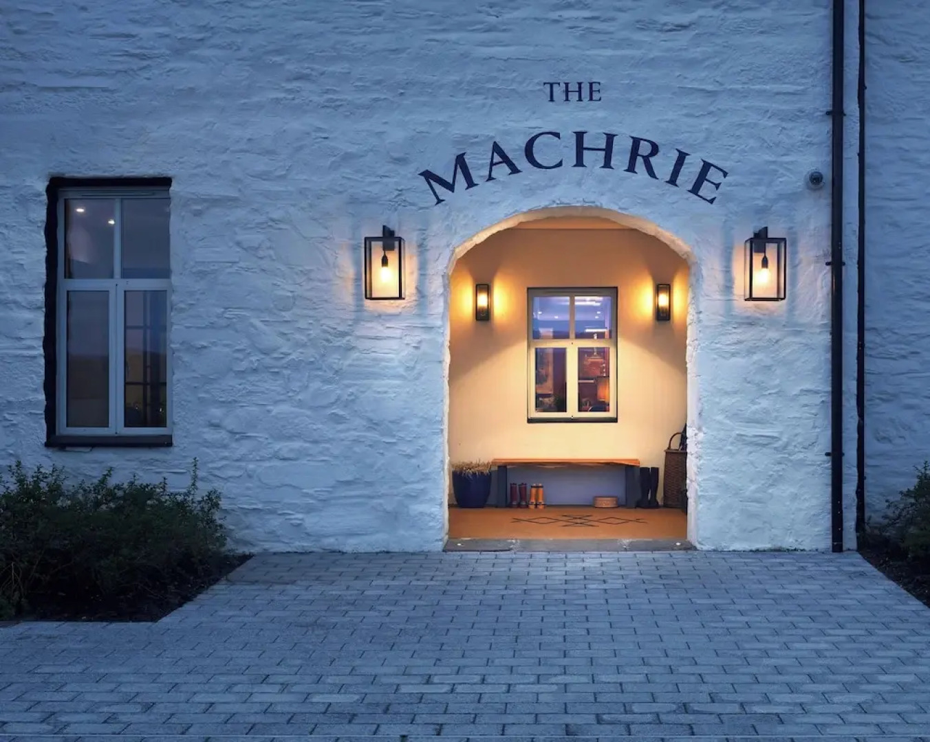 Another Place, The Machrie