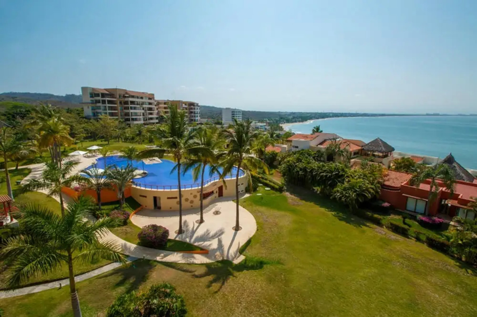 Calle Saturno 21 1BR by Casago