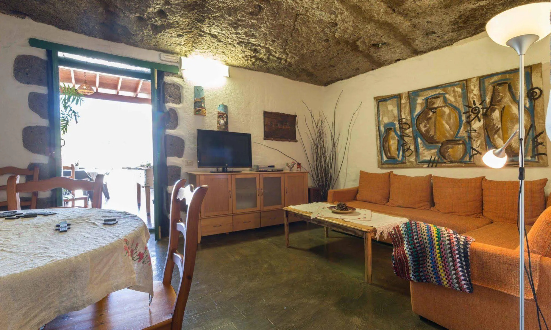 Casa Cueva El Caidero