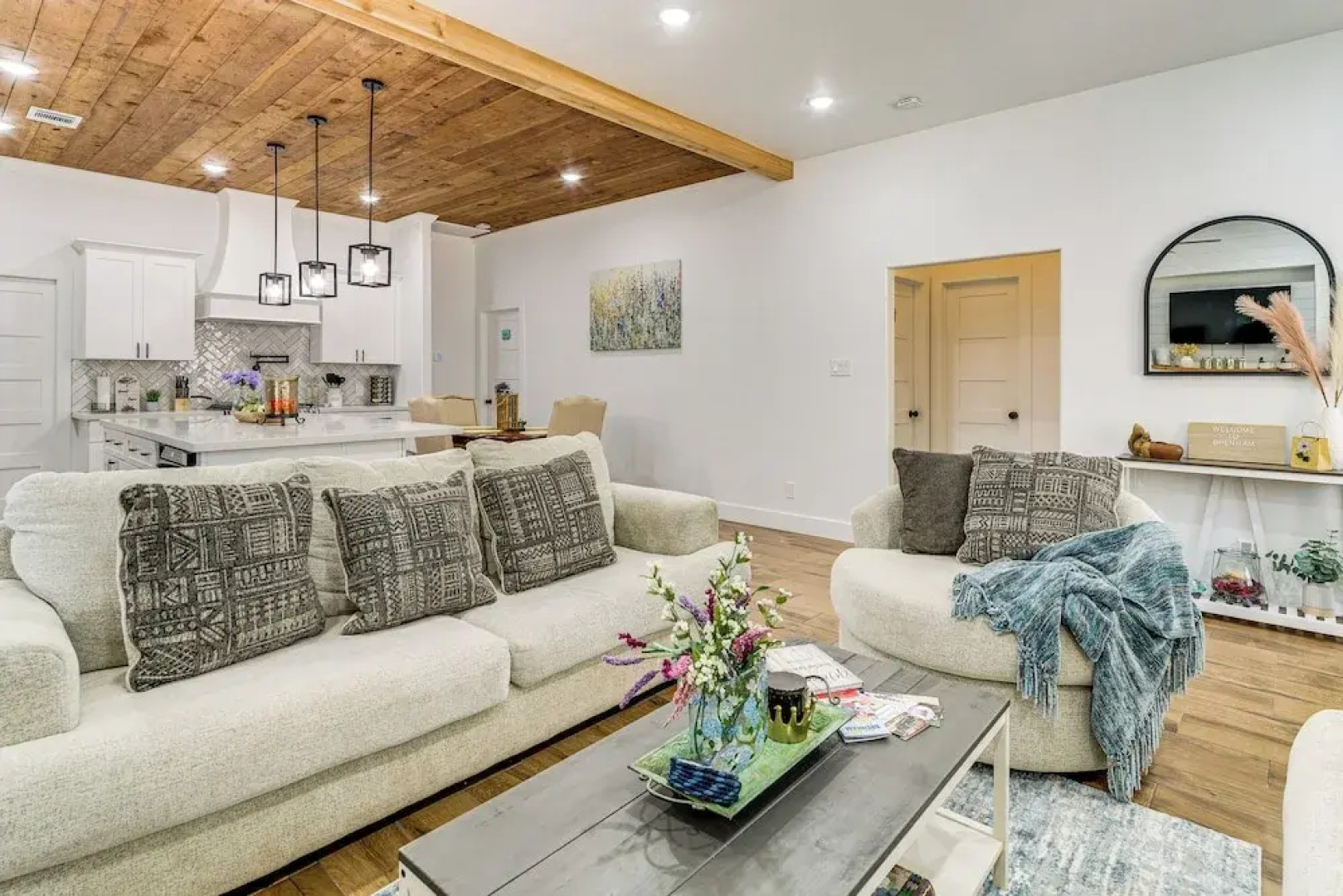 1 Mi to Dtwn Brenham! 'the Bell & Bloom Cottage'