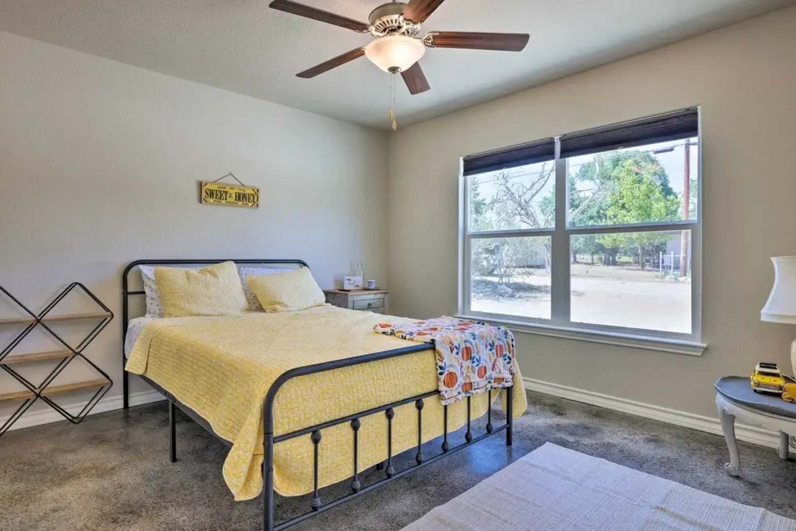 Canyon Lake Home ~ 1 Mi to Golfing & Swimming