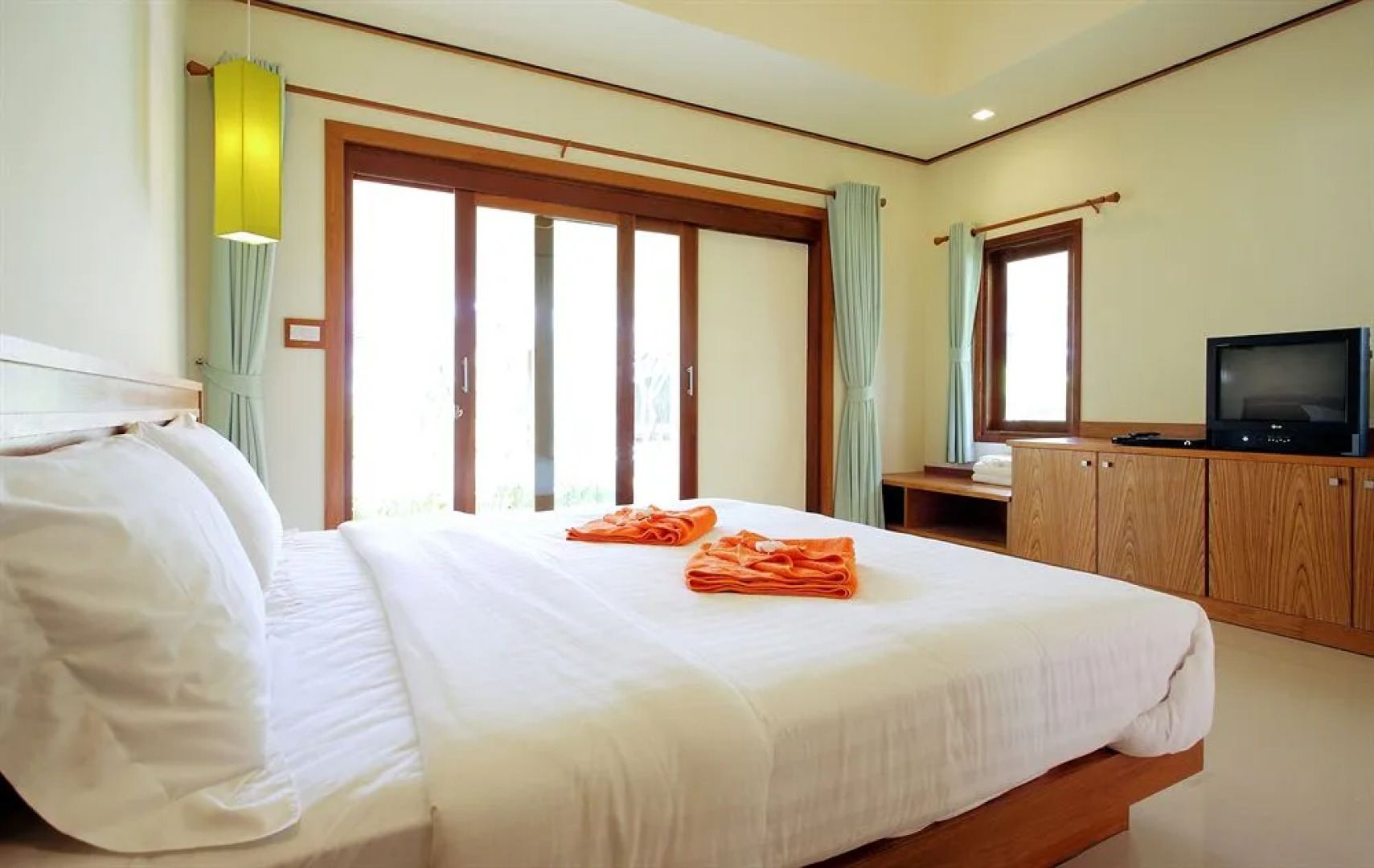 Nantra Coco Beach Resort