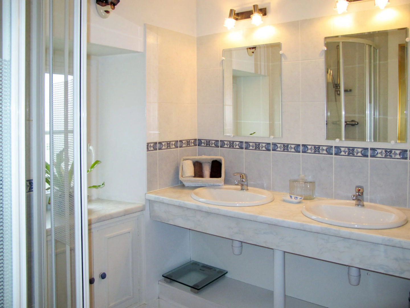 La Batterie (LON400)