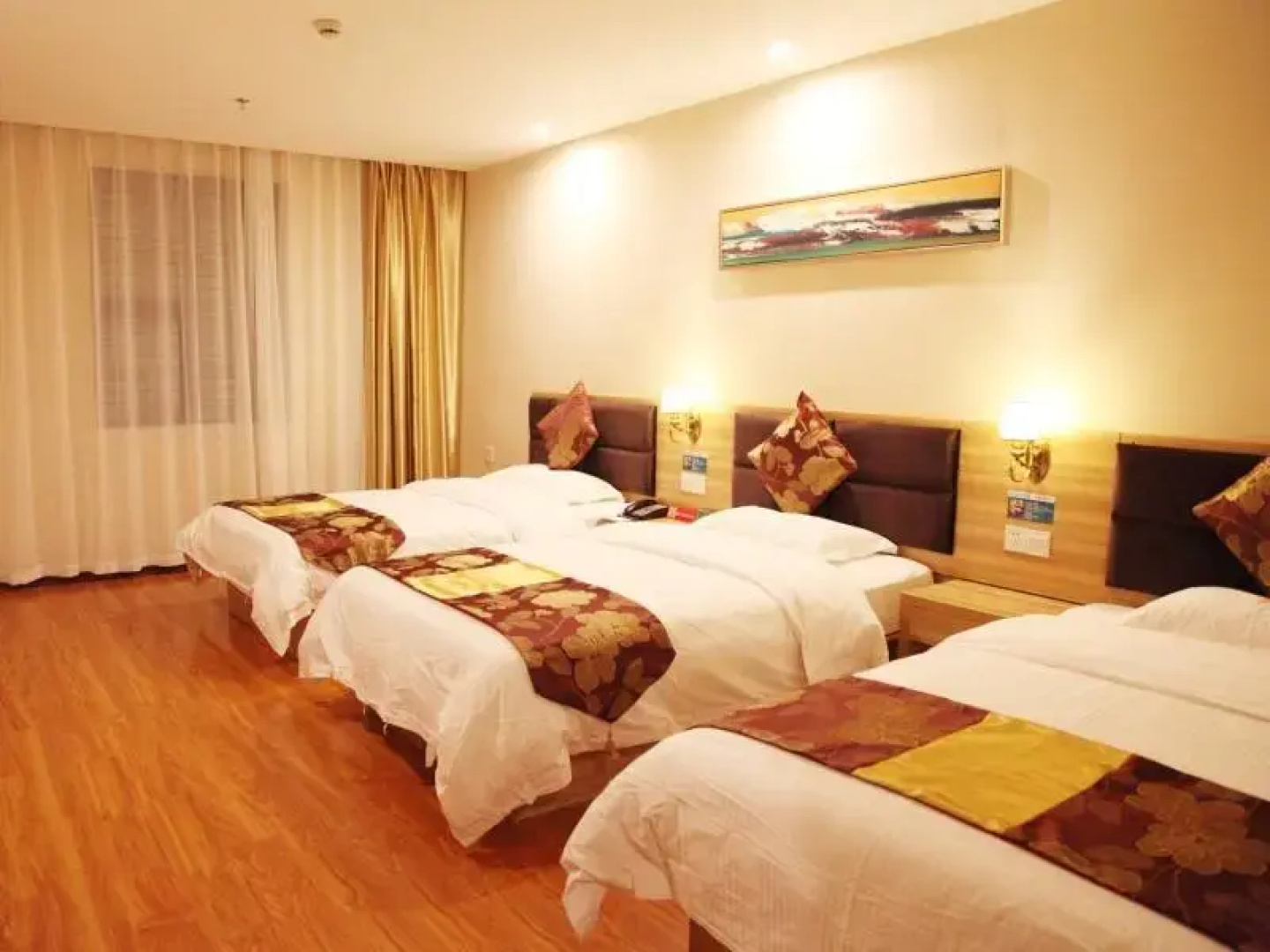 GreenTree Alliance Yichang East Yichang Station Hotel