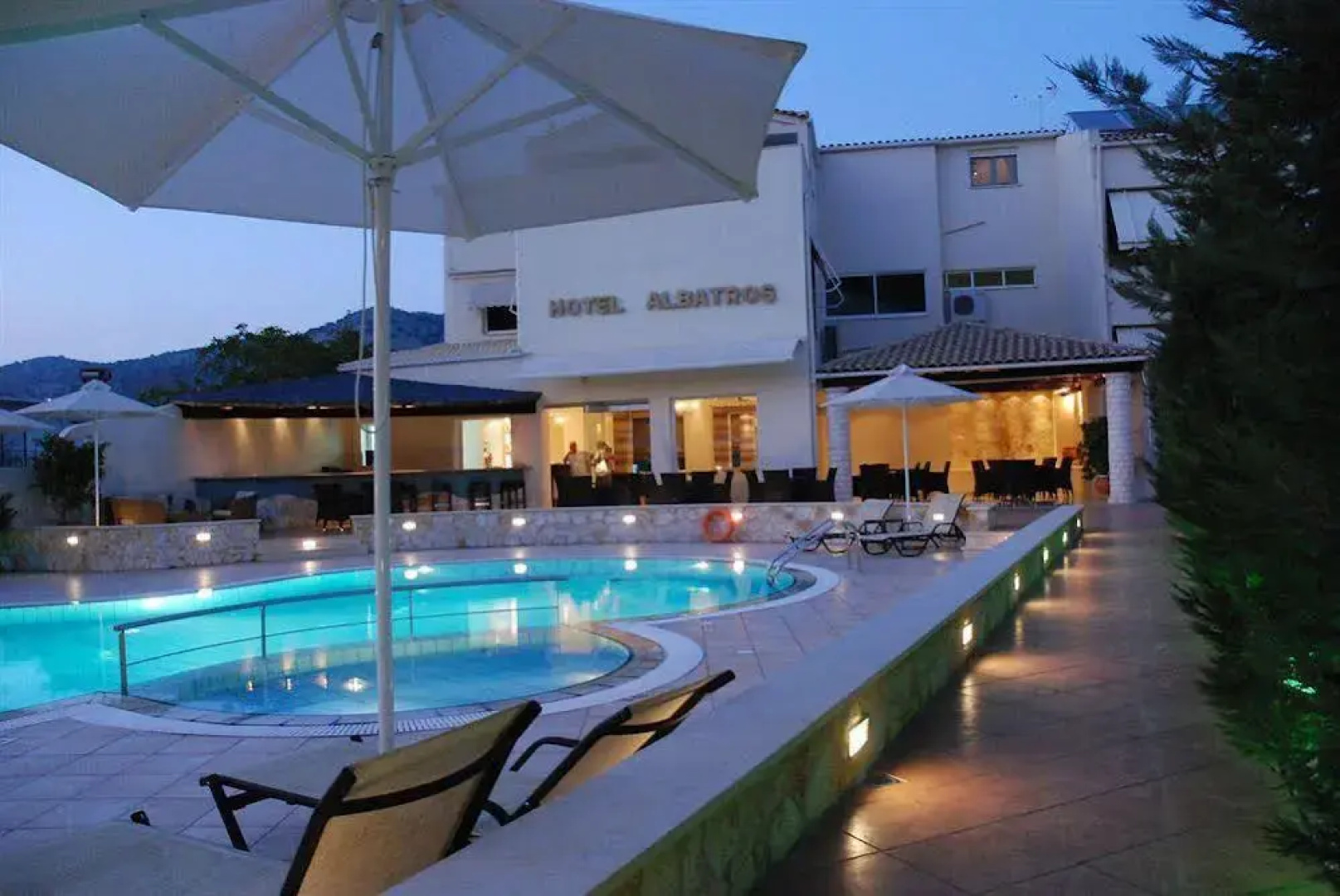 Albatros Hotel