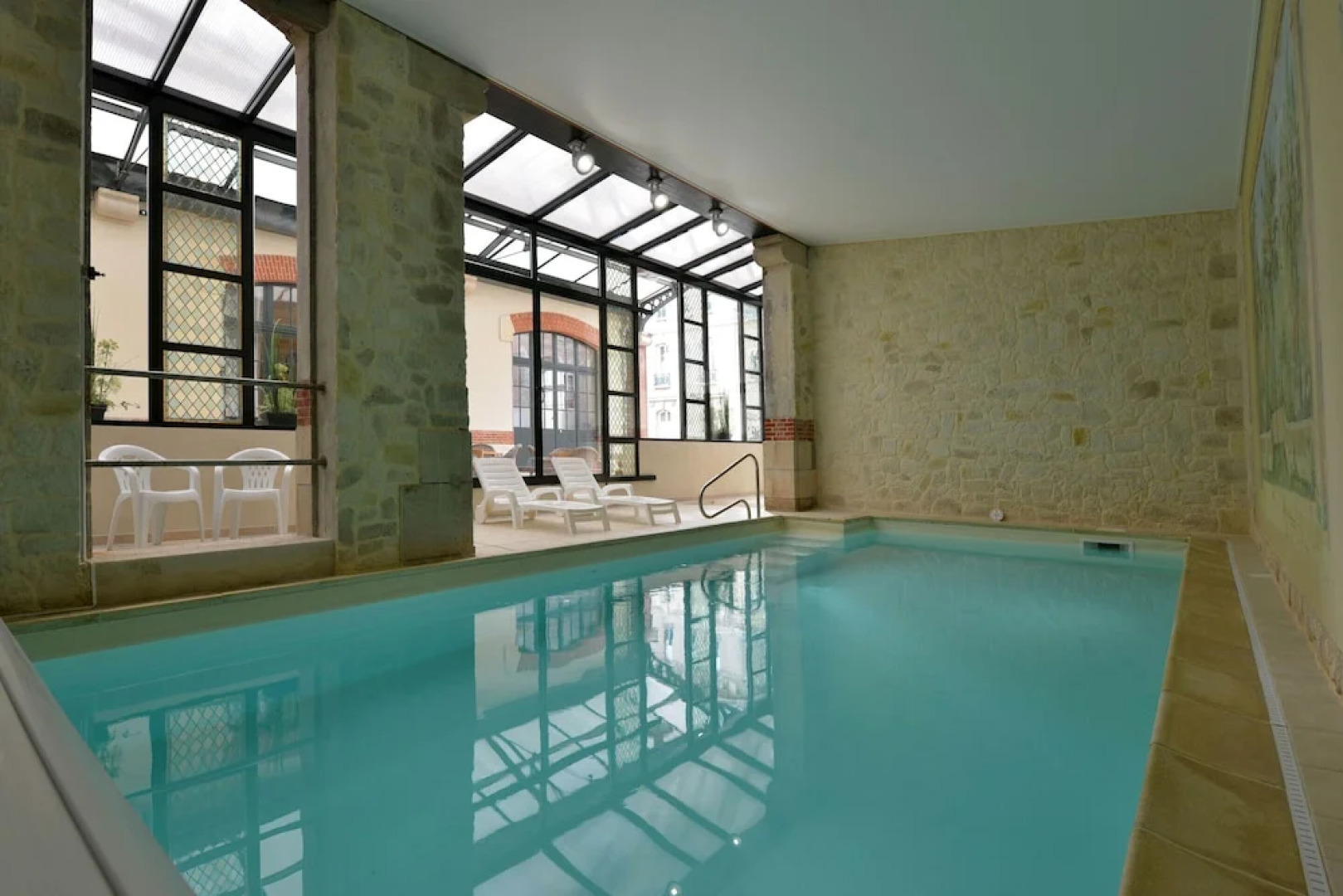 Hotel Castel Jeanson