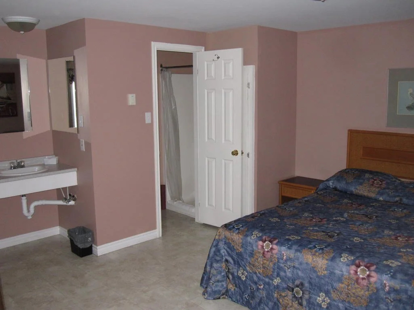 Gaudet Chalets & Motel