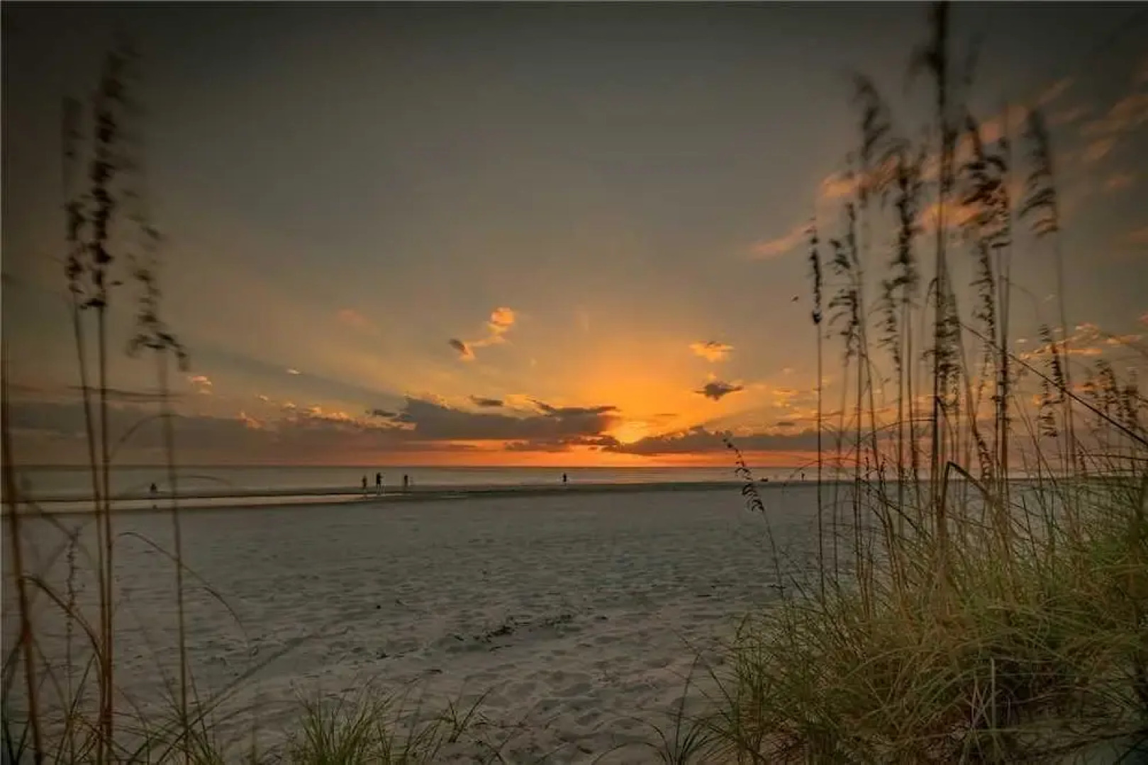 Las Brisas 504 - Three Bedroom Condo