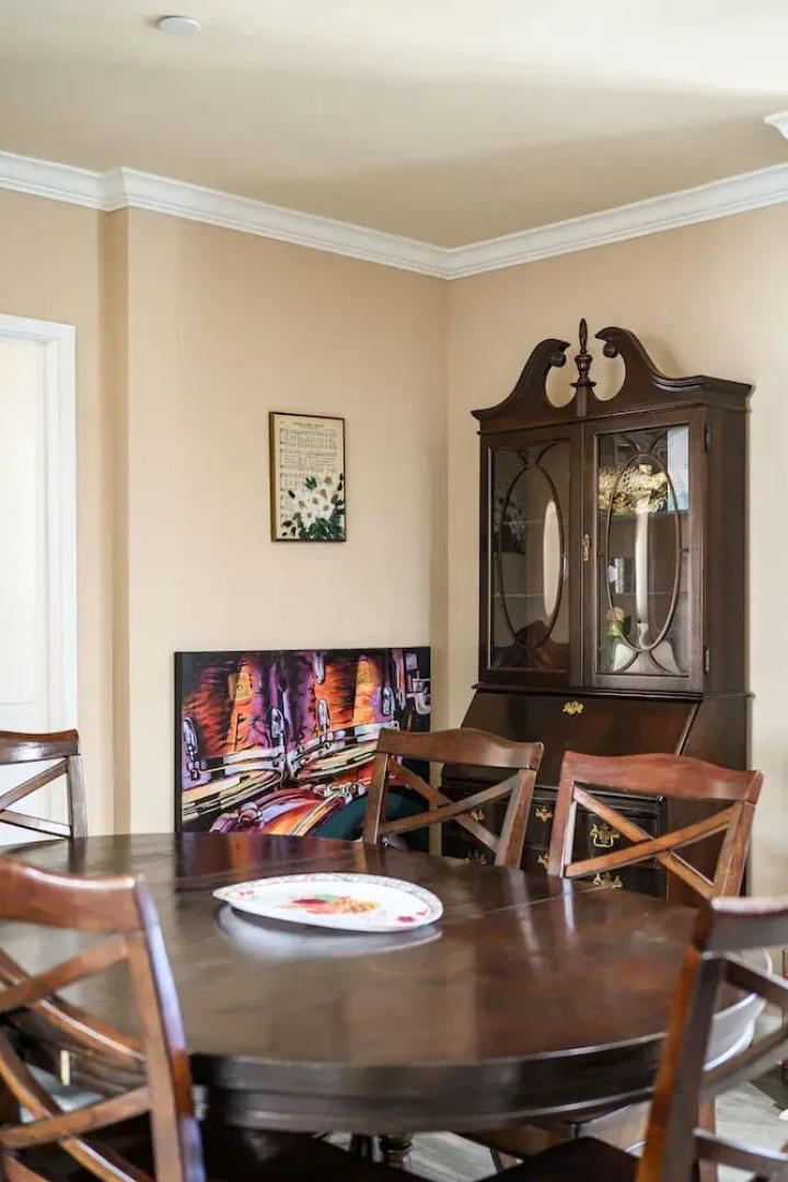 Whimsical Family Stay 10 Min Walk to PV Hospital