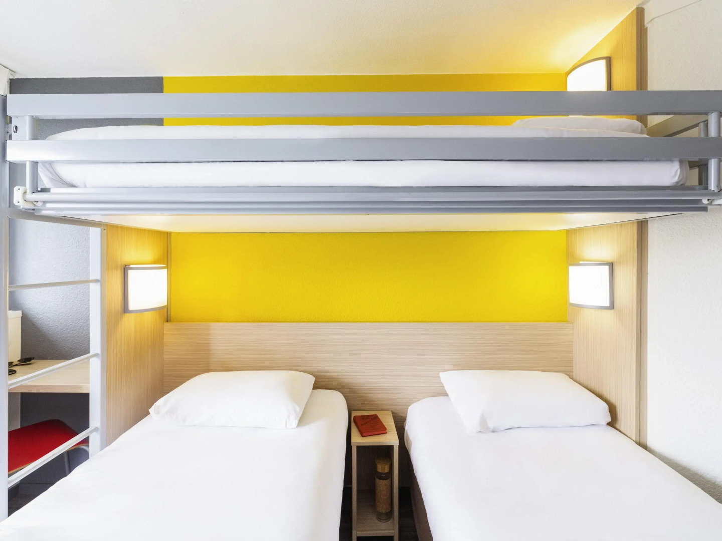 Greet Hotel Angouleme