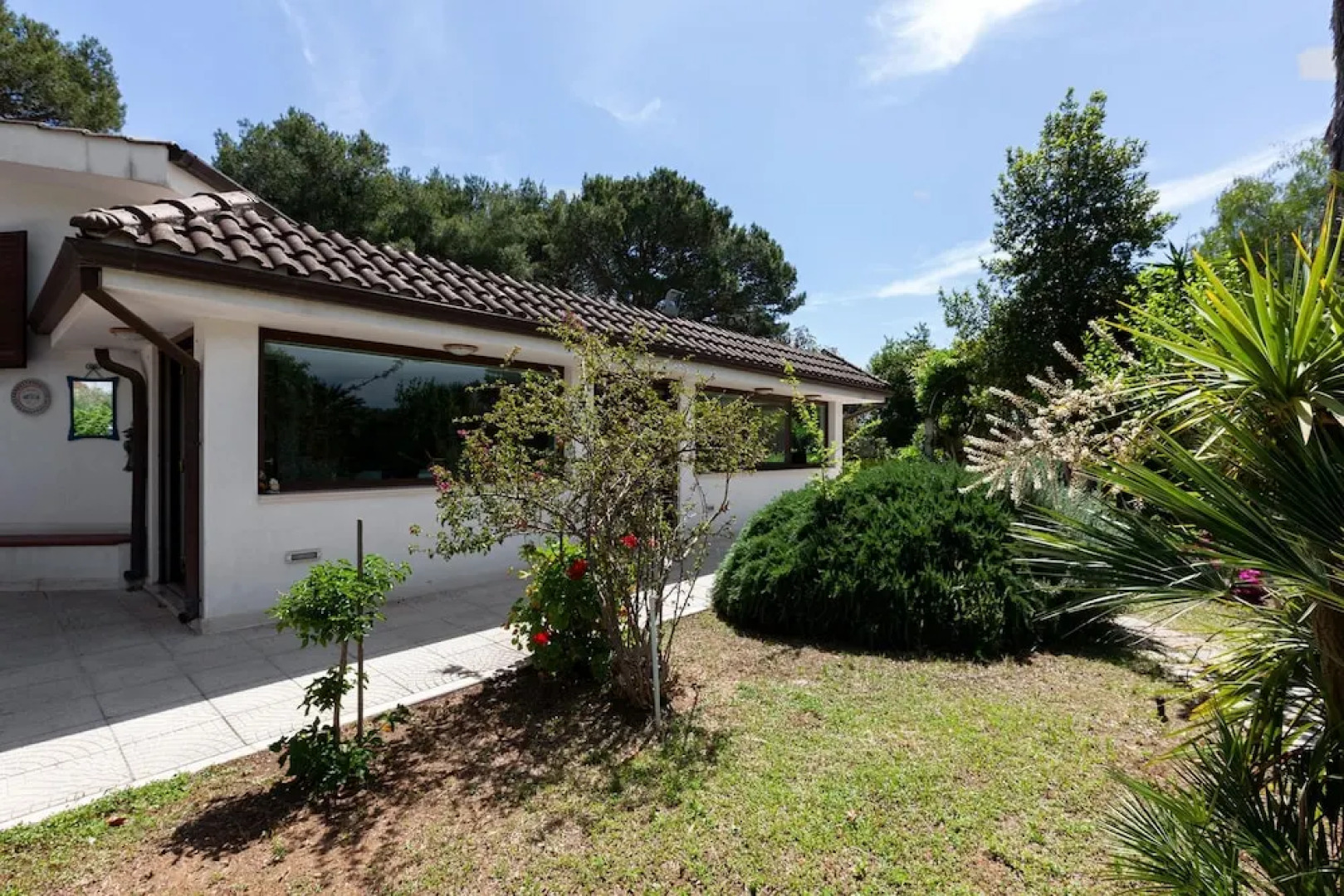 Villa Carmen With Garden And Pool
