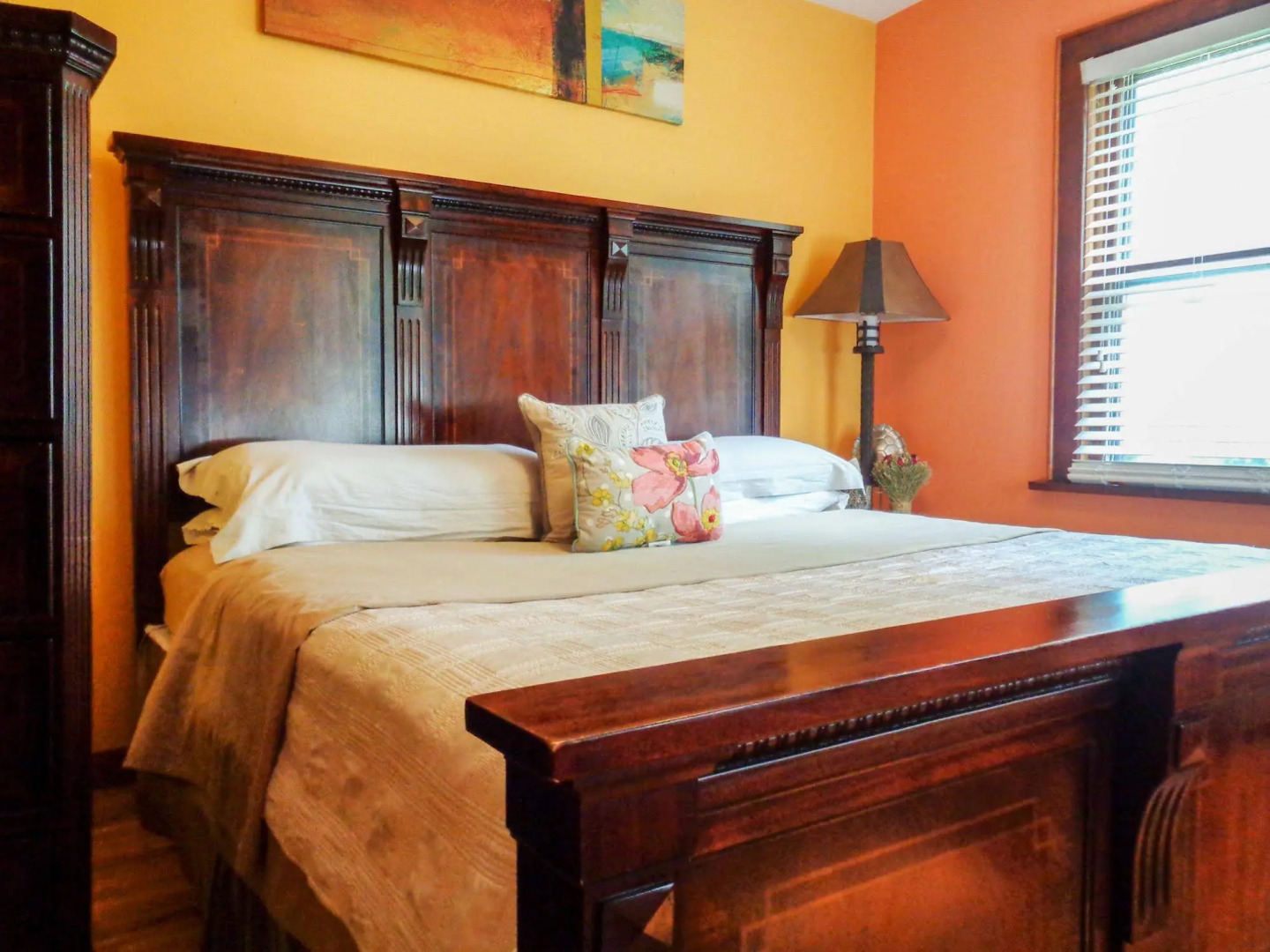 Minnehaha Falls Home by Minnehaha Lofts