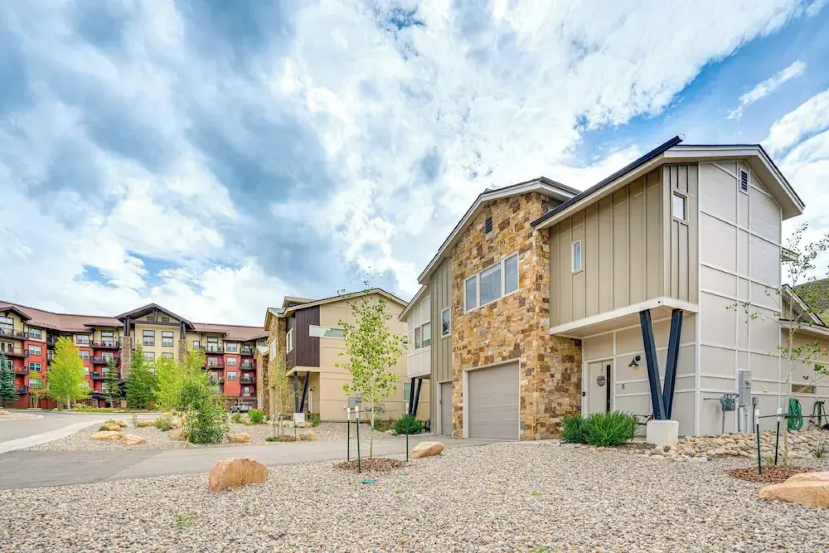 Steps to Conquest Ski Lift: Granby Home w/ Grill