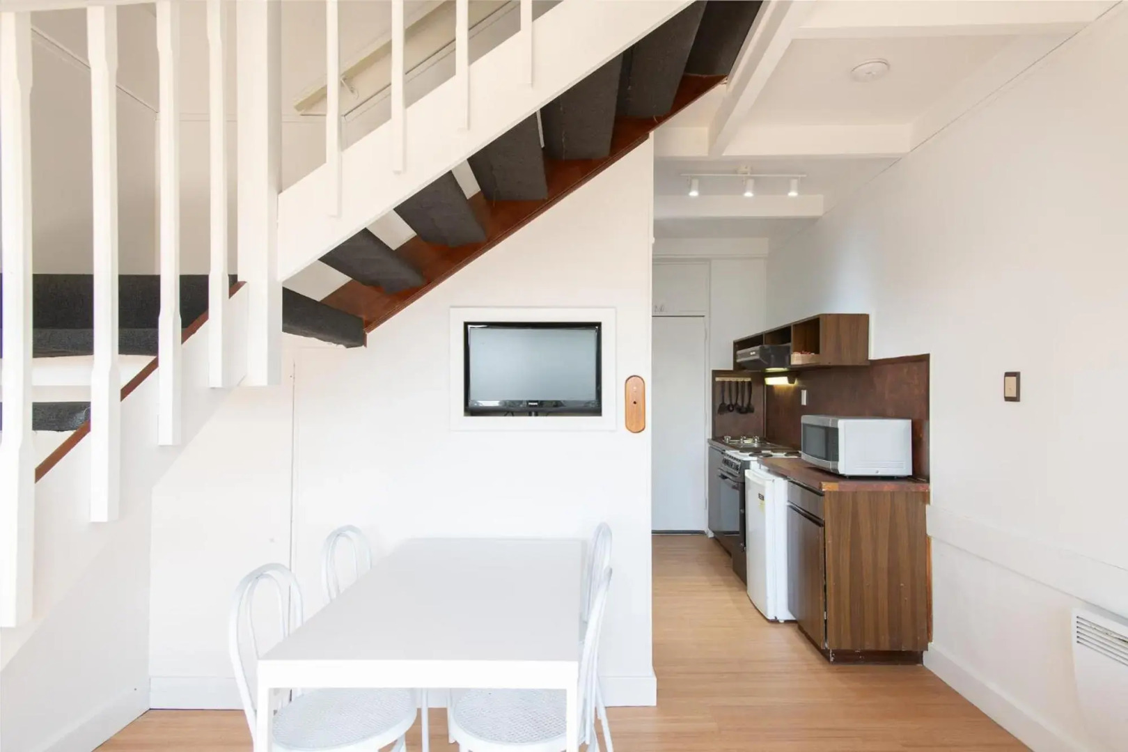 Village Family Motor Inn