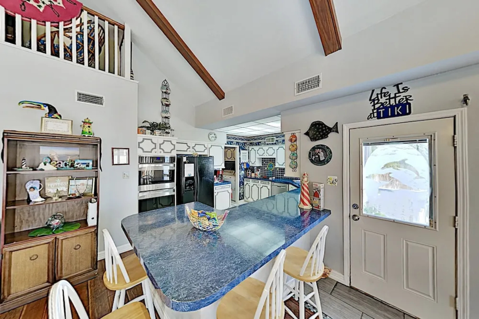 Bayfront Tiki Island W /boat Slip & Deck! 3 Bedroom Home