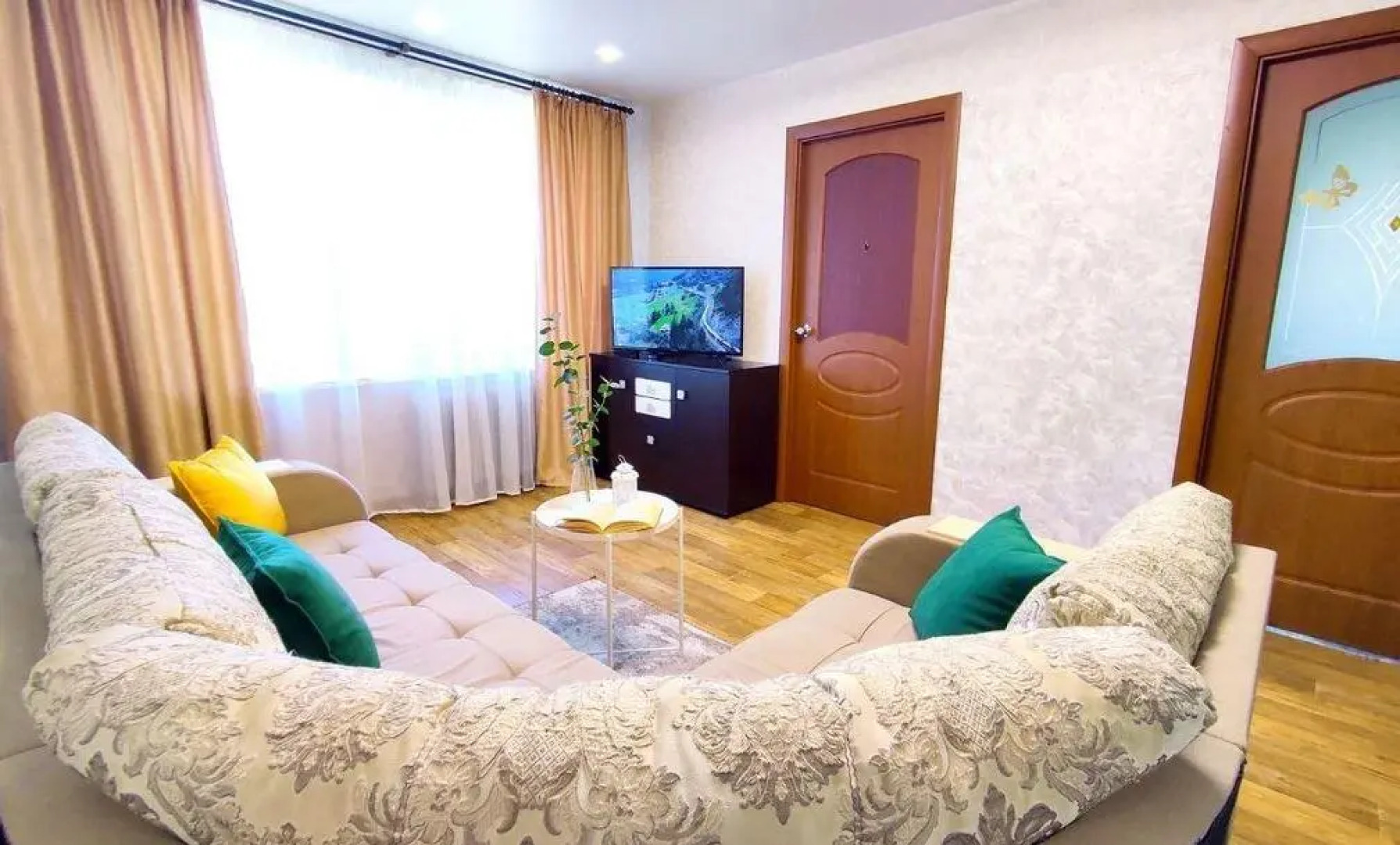 Чайковский Апартаменты на улице Азина 33