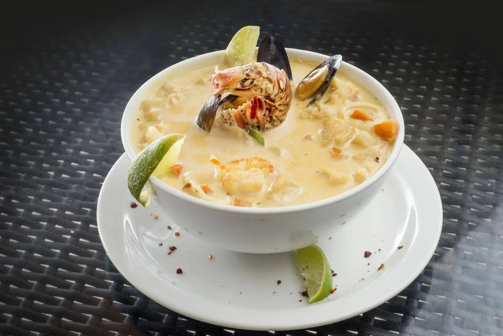 Paradise Beach Hotel & Resort