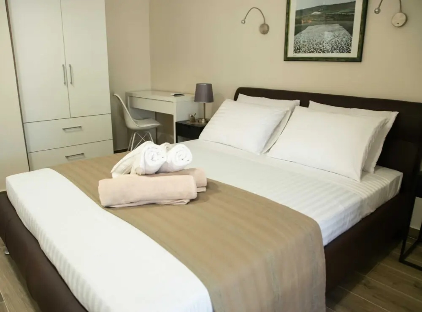 The Poolside Stone House in Bale