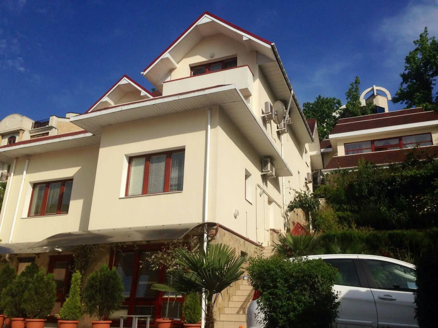 Вилла Бельведер