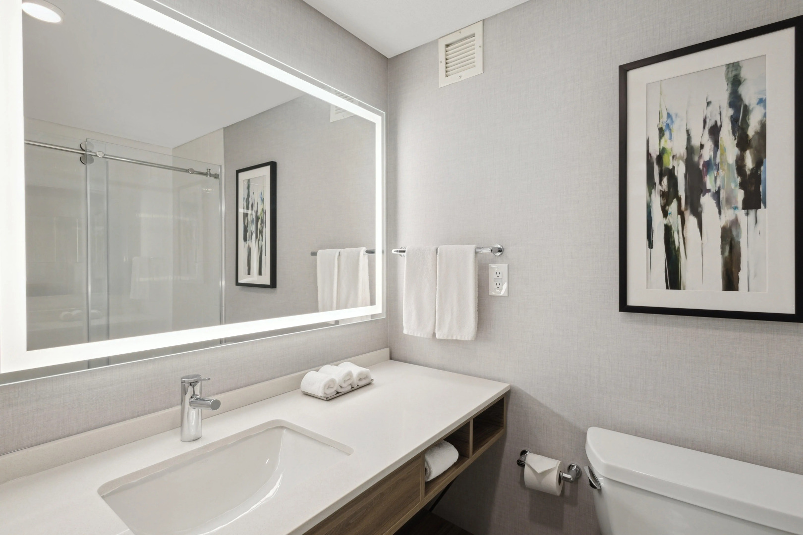 Crowne Plaza Lansing by IHG