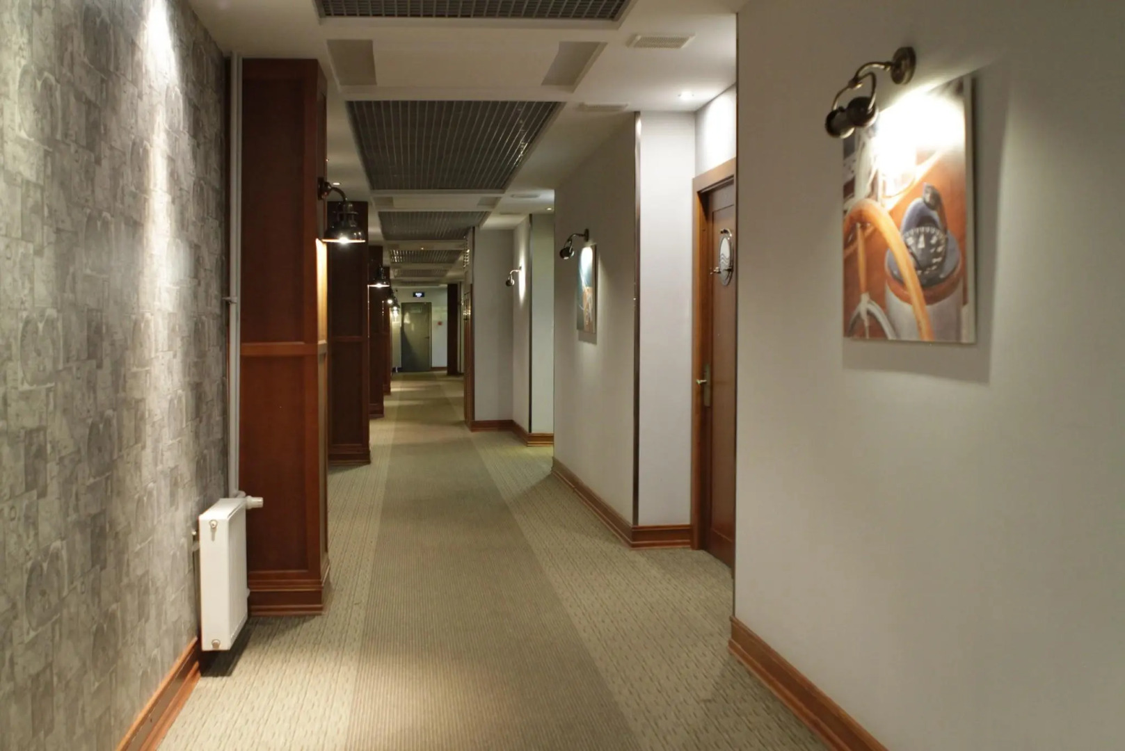 Отель Аврора