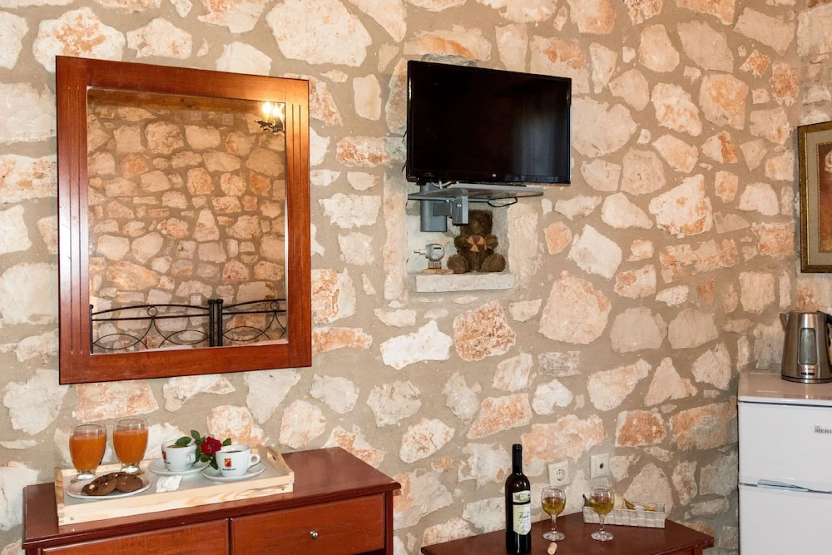 Potamitis Windmills & Apartments