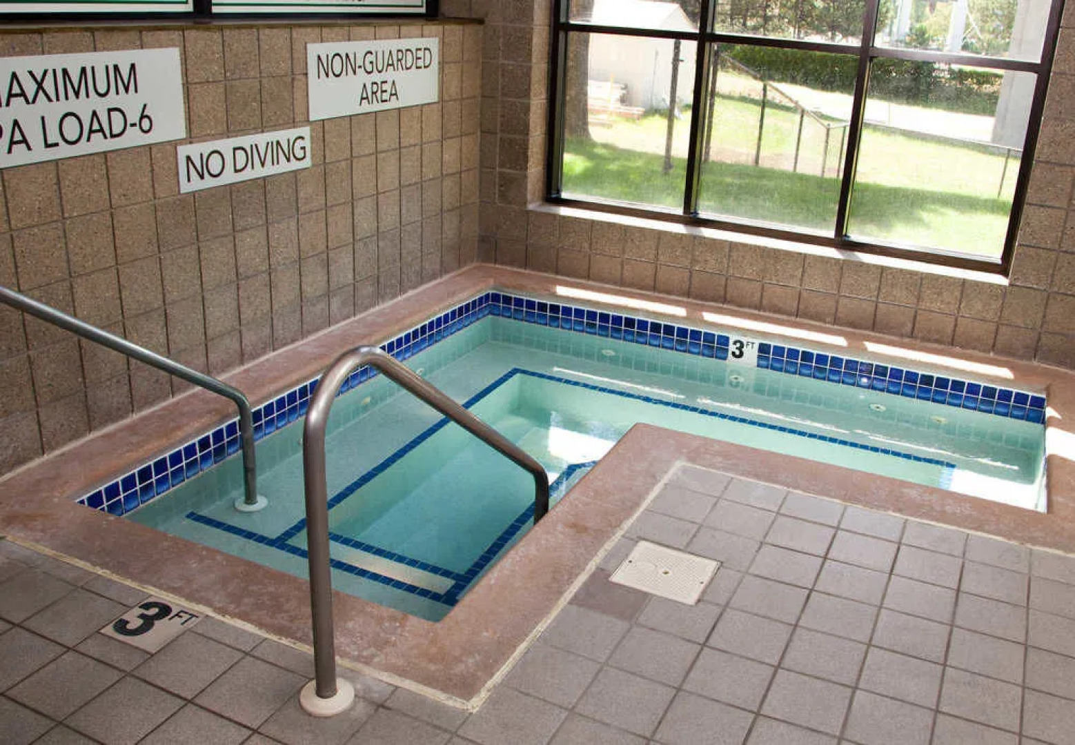 Courtyard La Crosse Downtown/Mississippi Riverfront