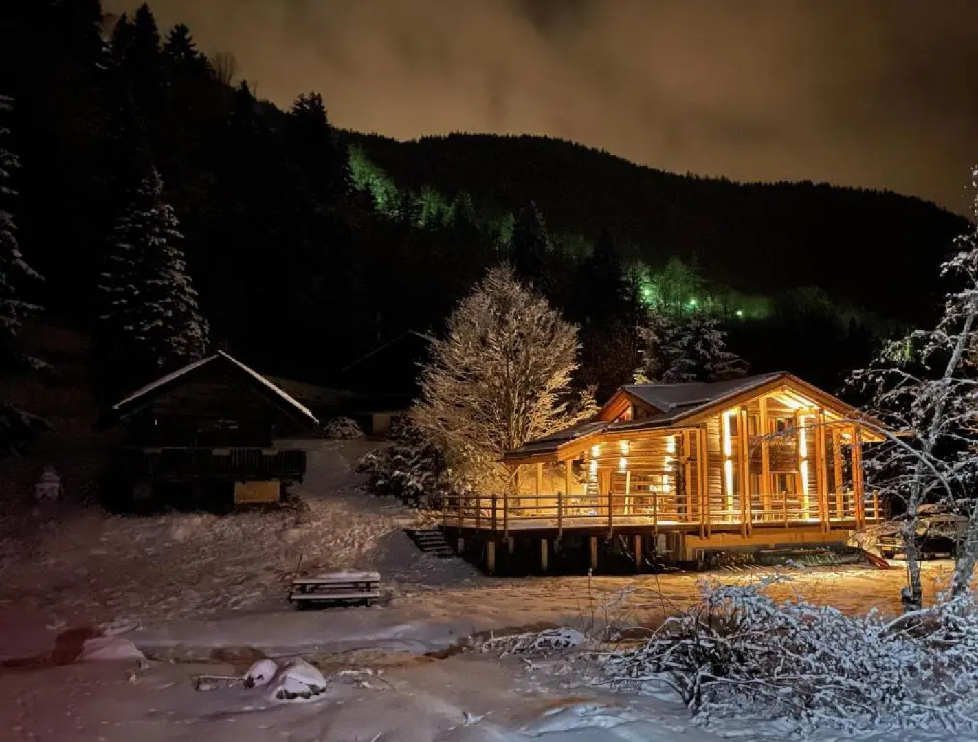 Chalet L'Oratoire with huge garden