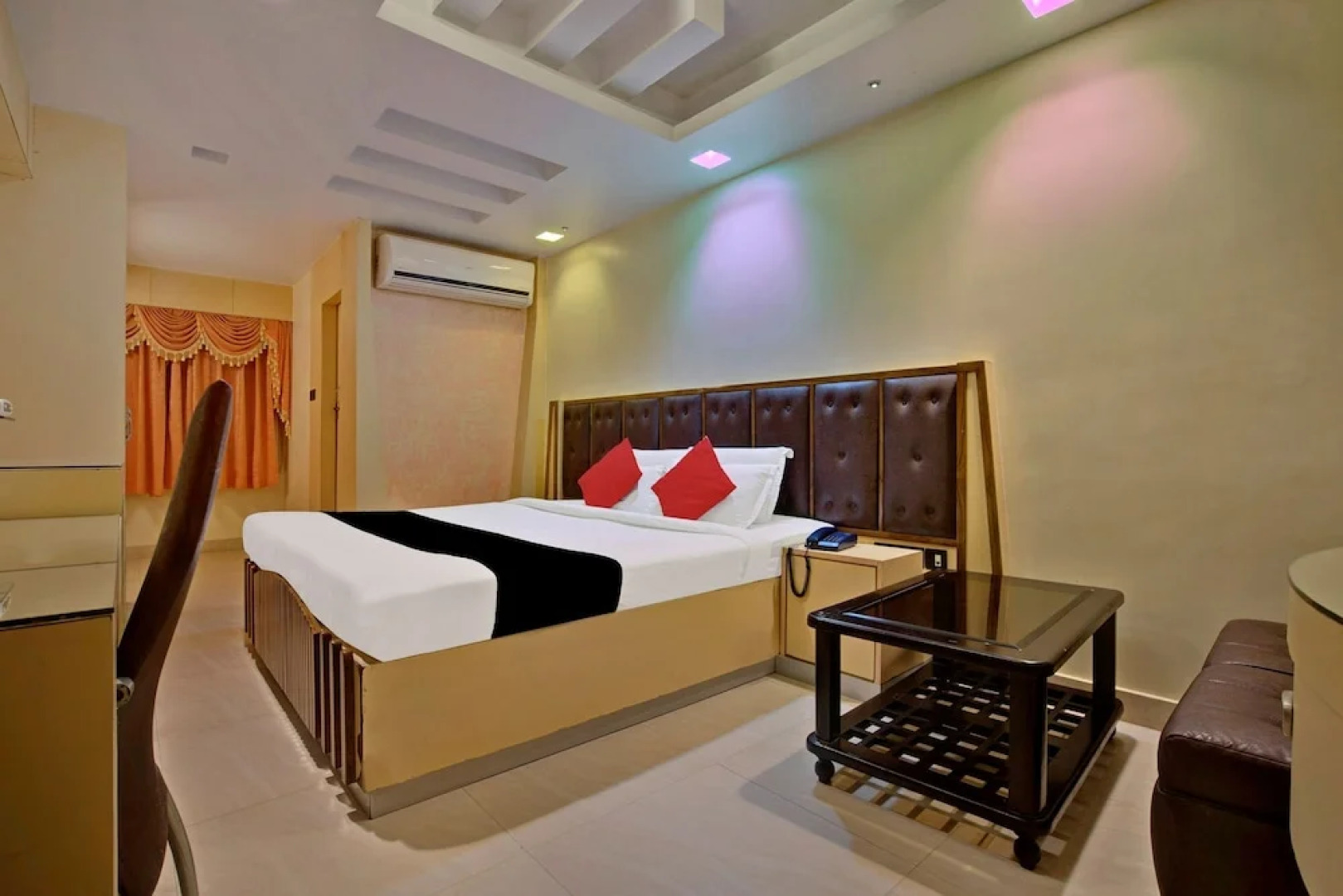 Capital O 1585 Hotel Palash Residency