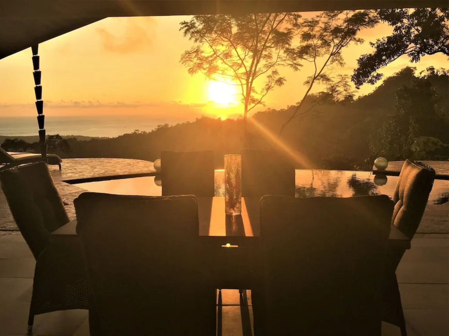 Golden Pineapple Villas