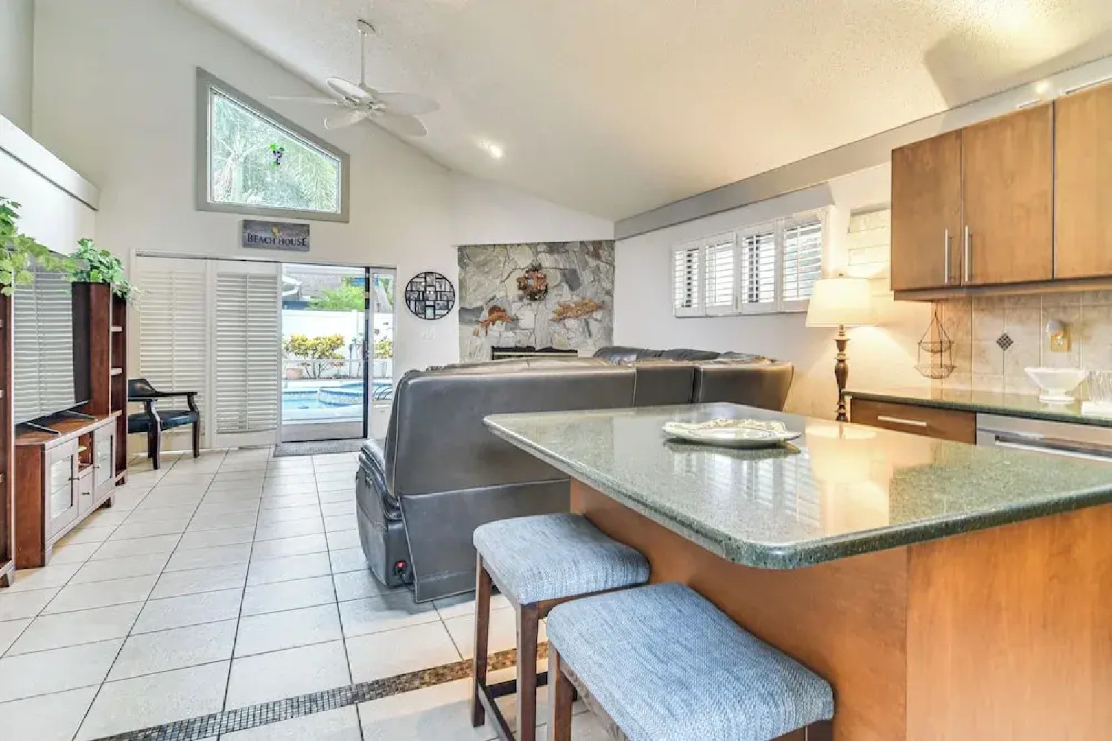 4 Mi to Beach: Sunny Seminole Home w/ Pool