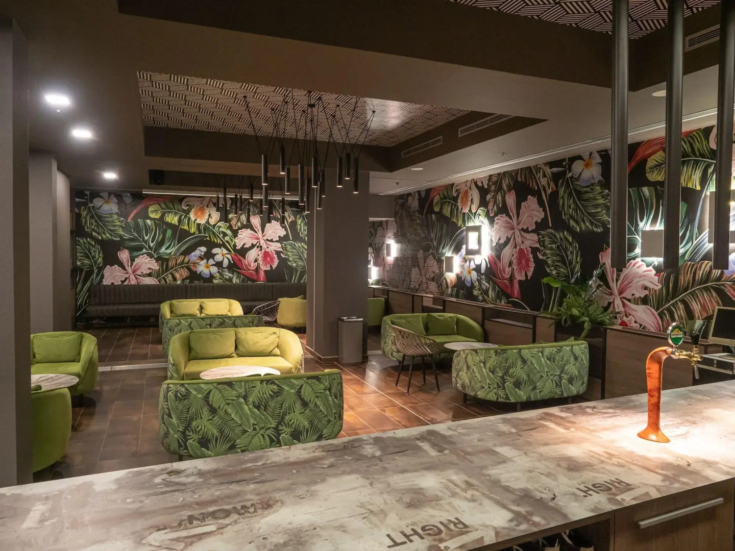 Aqua Paradise Resort & Aqua Park