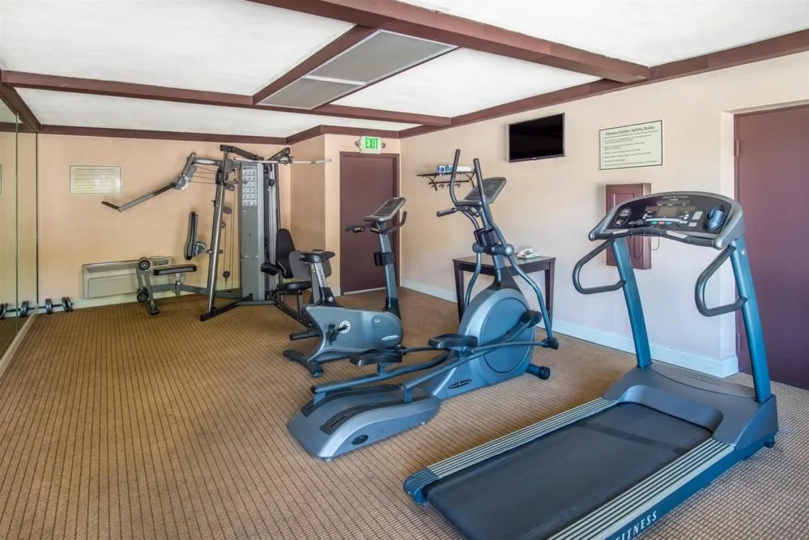 Ramada West Sacramento Hotel and Suites