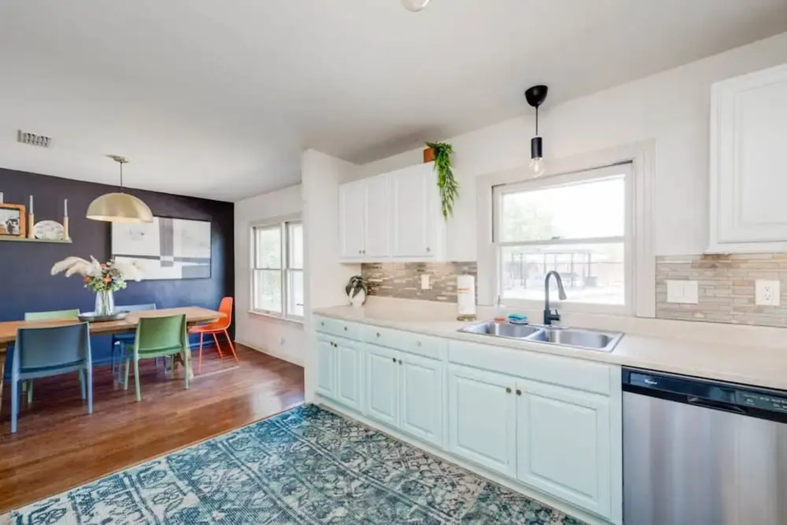 8b 4b Nearby Pool Blanco Wine Trail Town sq