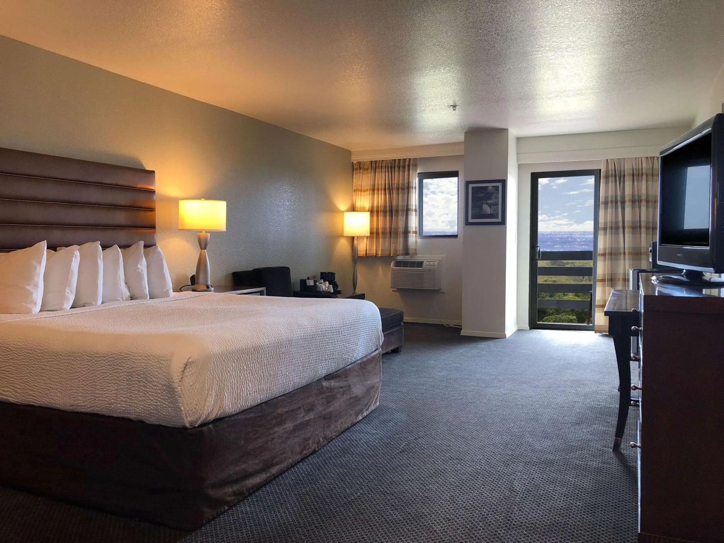 SureStay Plus Hotel by Best Western Gold Beach