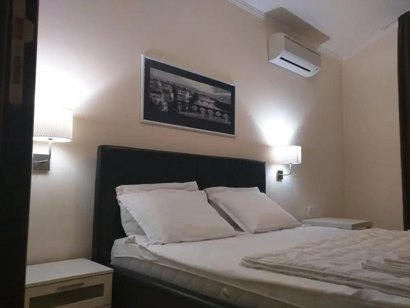 Super Central Luxury Apartments